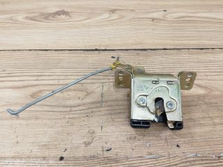 bontott OPEL CORSA B Csomagtérajtó Zárszerkezet