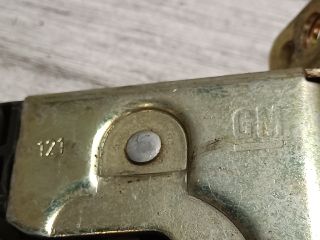 bontott OPEL CORSA B Csomagtérajtó Zárszerkezet