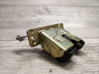 bontott OPEL CORSA B Csomagtérajtó Zárszerkezet