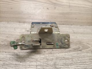 bontott OPEL CORSA B Csomagtérajtó Zárszerkezet