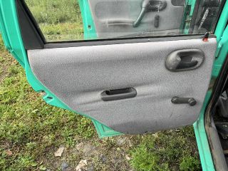 bontott OPEL CORSA B Első Hamutartó