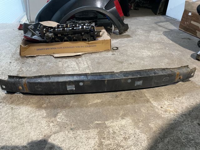 bontott OPEL CORSA B Első Lökhárító Merevítő (Fém)