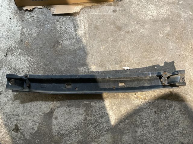 bontott OPEL CORSA B Első Lökhárító Merevítő (Fém)