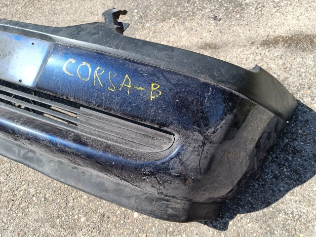 bontott OPEL CORSA B Első Lökhárító (Részeivel)