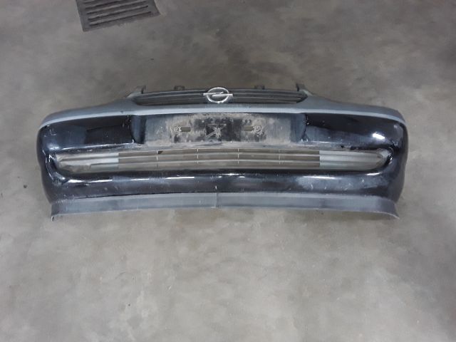 bontott OPEL CORSA B Első Lökhárító (Üresen)
