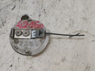 bontott OPEL CORSA B Első Vonószem Burkolat