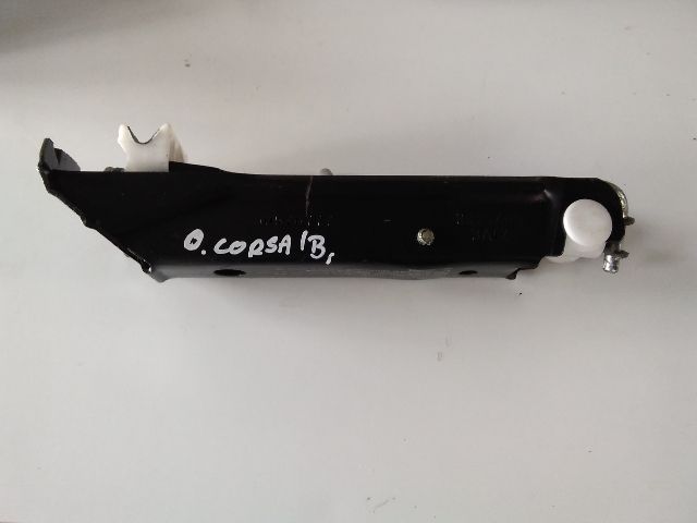 bontott OPEL CORSA B Emelő