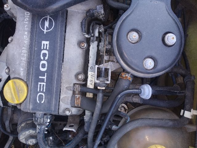 bontott OPEL CORSA B Fojtószelep Jeladó