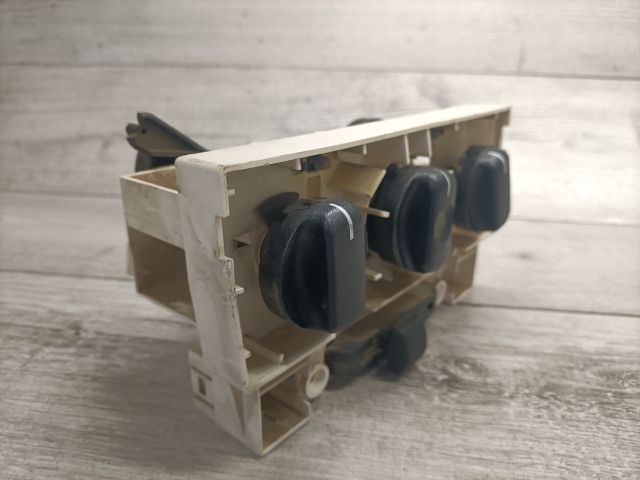 bontott OPEL CORSA B Fűtéskapcsoló (Nem klímás)