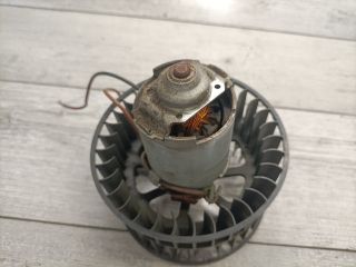 bontott OPEL CORSA B Fűtőmotor (Nem klímás)