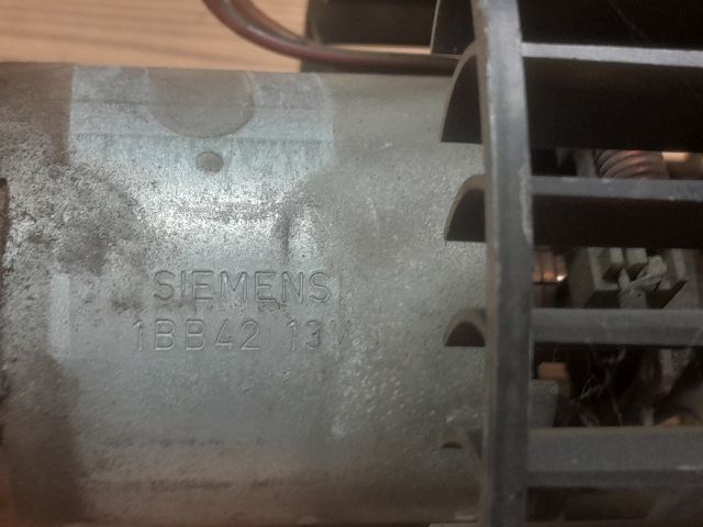 bontott OPEL CORSA B Fűtőmotor (Nem klímás)