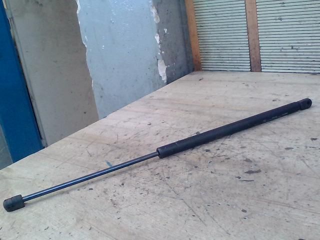 bontott OPEL CORSA B Gázrugós Kitámasztó Teleszkóp Csomagtérajtó (Pozíciófüggetlen)