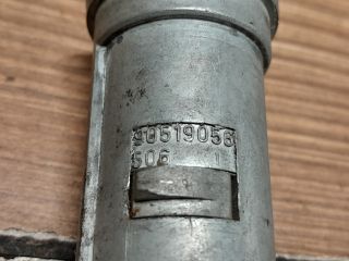 bontott OPEL CORSA B Gyújtáskapcsoló Zárbetét