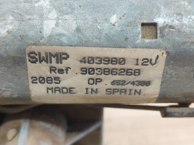 bontott OPEL CORSA B Hátsó Ablaktörlő Motor