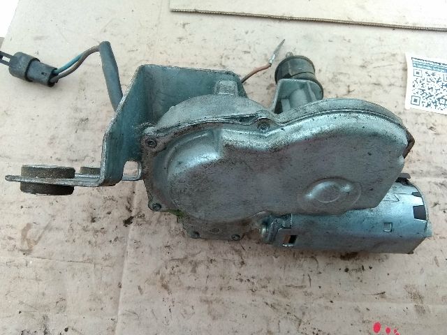 bontott OPEL CORSA B Hátsó Ablaktörlő Motor