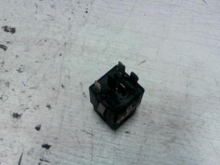 bontott OPEL CORSA B Hátsó Ködzárófény Kapcsoló