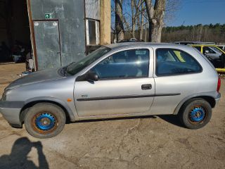 bontott OPEL CORSA B Hátsó Lökhárító (Részeivel)