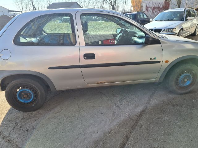 bontott OPEL CORSA B Hátsó Lökhárító (Részeivel)