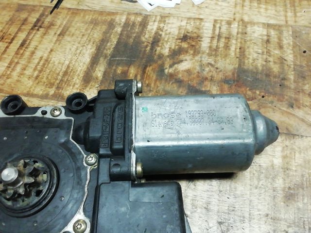 bontott OPEL CORSA B Jobb első Ablakemelő Motor