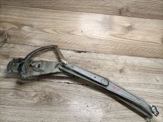 bontott OPEL CORSA B Jobb első Ablakemelő Szerkezet (Mechanikus)