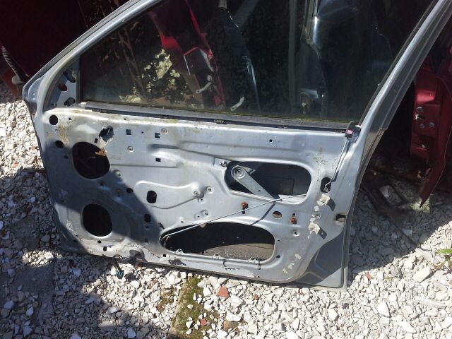 bontott OPEL CORSA B Jobb első Ajtó (Részeivel)