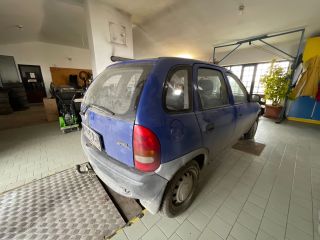 bontott OPEL CORSA B Jobb első Ajtó (Üres lemez)