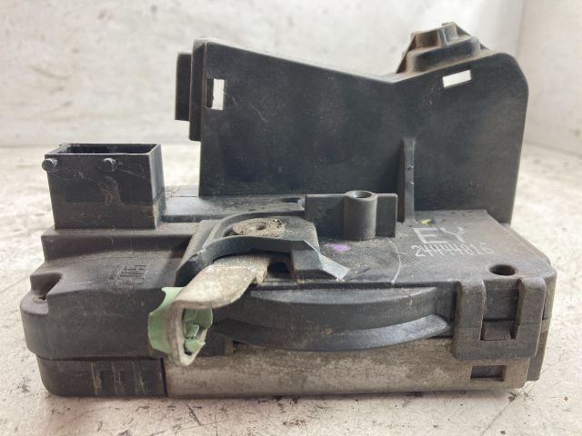 bontott OPEL CORSA B Jobb első Ajtózár