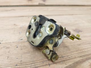 bontott OPEL CORSA B Jobb első Ajtózár