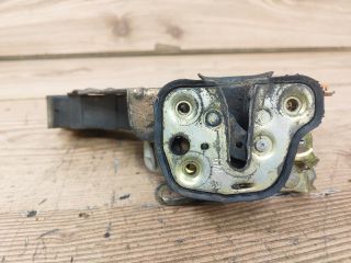 bontott OPEL CORSA B Jobb első Ajtózár