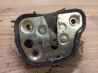 bontott OPEL CORSA B Jobb első Ajtózár