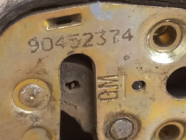 bontott OPEL CORSA B Jobb első Ajtózár