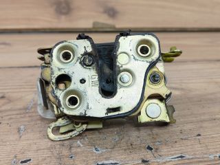 bontott OPEL CORSA B Jobb első Ajtózár