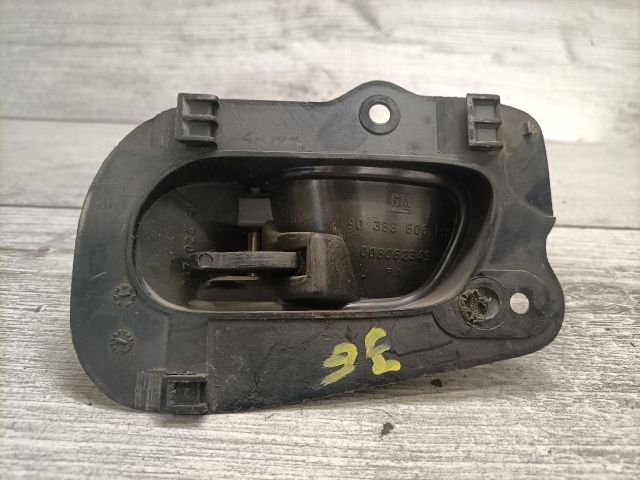 bontott OPEL CORSA B Jobb első Belső Kilincs