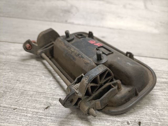 bontott OPEL CORSA B Jobb első Külső Kilincs