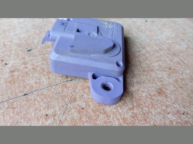 bontott OPEL CORSA B Jobb első Oldal Ütközés Érzékelő