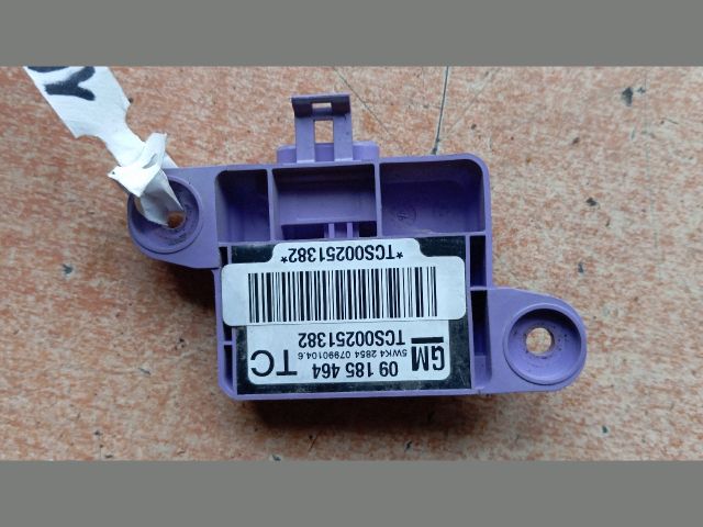 bontott OPEL CORSA B Jobb első Oldal Ütközés Érzékelő