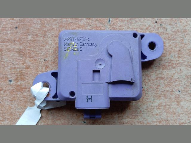 bontott OPEL CORSA B Jobb első Oldal Ütközés Érzékelő