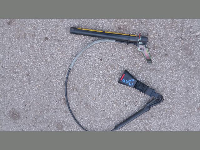 bontott OPEL CORSA B Jobb első Övfeszítő