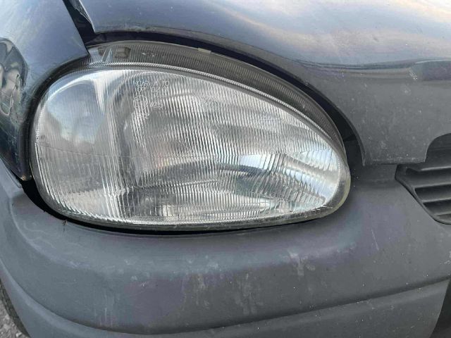 bontott OPEL CORSA B Jobb első Vízlehúzó Gumicsík