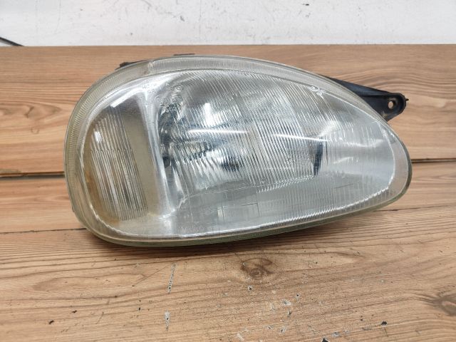 bontott OPEL CORSA B Jobb Fényszóró