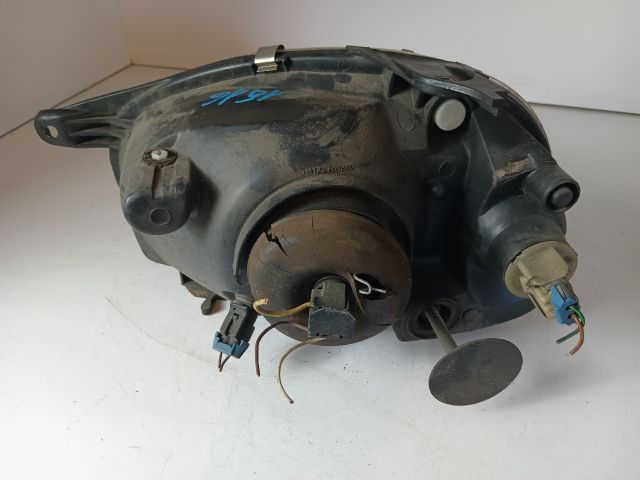 bontott OPEL CORSA B Jobb Fényszóró