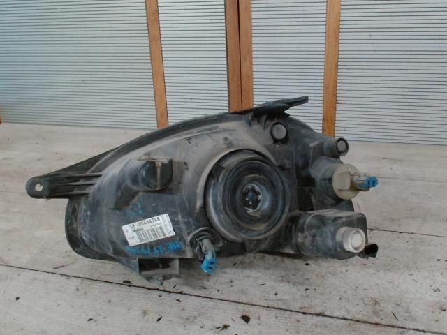 bontott OPEL CORSA B Jobb Fényszóró