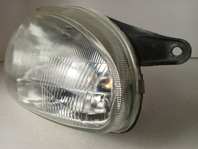 bontott OPEL CORSA B Jobb Fényszóró