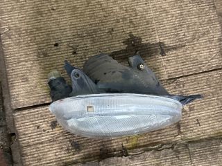 bontott OPEL CORSA B Jobb Fényszóró