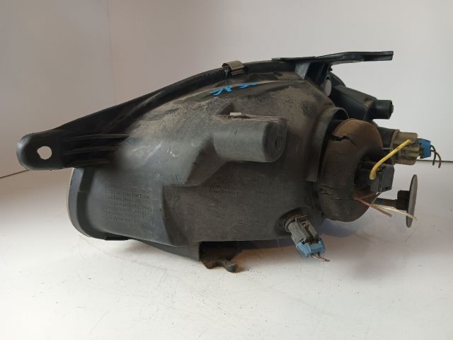 bontott OPEL CORSA B Jobb Fényszóró