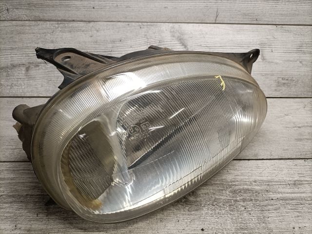 bontott OPEL CORSA B Jobb Fényszóró