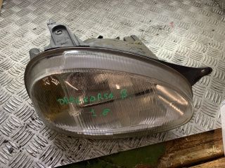 bontott OPEL CORSA B Jobb Fényszóró