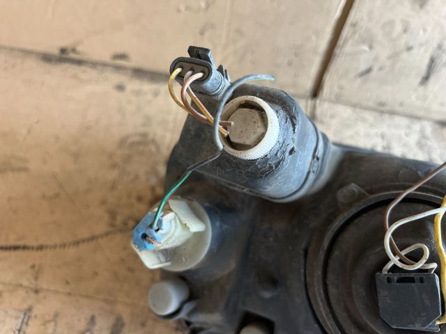 bontott OPEL CORSA B Jobb Fényszóró