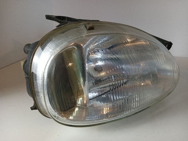 bontott OPEL CORSA B Jobb Fényszóró