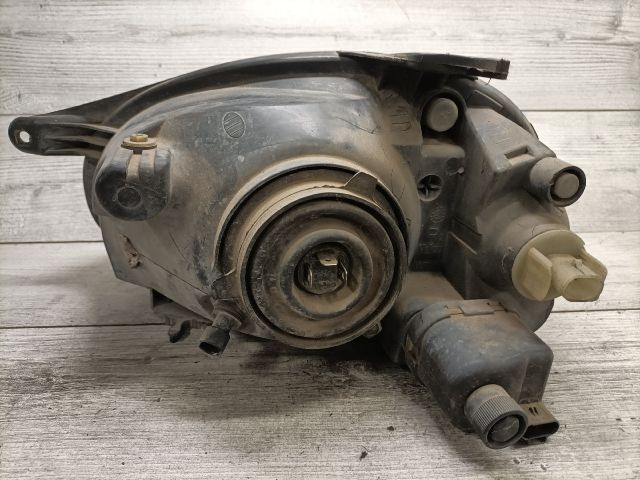 bontott OPEL CORSA B Jobb Fényszóró